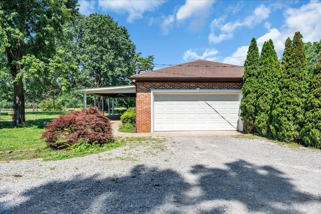 6263 Windrow Rd, Rockvale, TN 37153