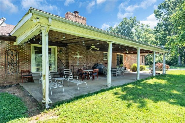 6263 Windrow Rd, Rockvale, TN 37153