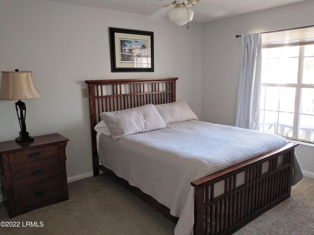 1231 Ladys Island Dr Unit 221, Port Royal, SC 29935