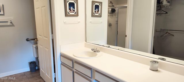 1231 Ladys Island Dr Unit 221, Port Royal, SC 29935