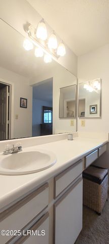 1231 Ladys Island Dr Unit 221, Port Royal, SC 29935