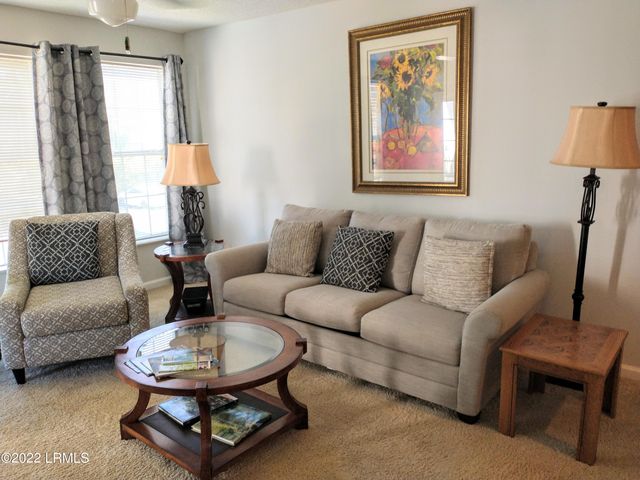 1231 Ladys Island Dr Unit 221, Port Royal, SC 29935