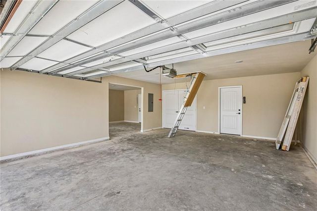 1644 N 157th Lane, Basehor, KS 66007