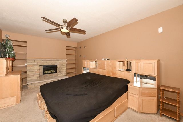 5244 S 25th STREET, Milwaukee, WI 53221