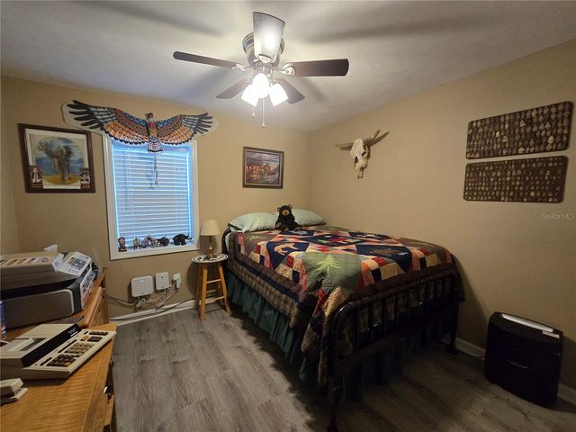 55135 5TH STREET, Astor, FL 32102