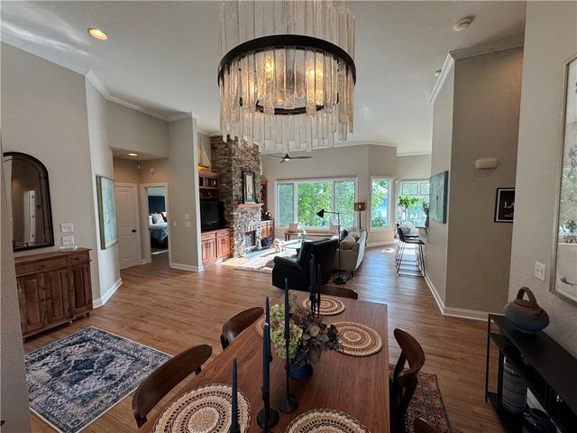 206 N Beacon Shores Drive, Seneca, SC 29672