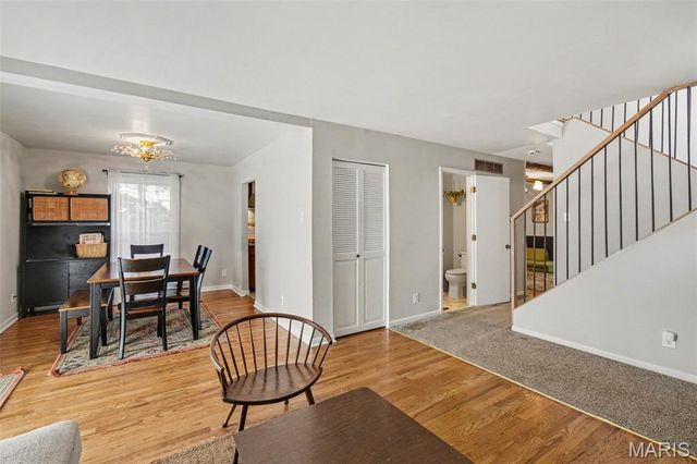 5253 Ozarkglen Drive, Mehlville, MO 63128