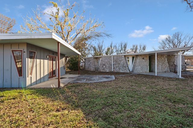 108 Fairmont Road, Vinita, OK 74301