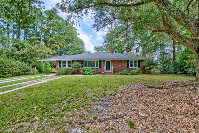 306 Peachtree Road, Walterboro, SC 29488