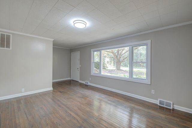 306 Peachtree Road, Walterboro, SC 29488