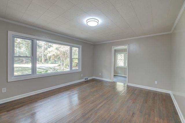 306 Peachtree Road, Walterboro, SC 29488