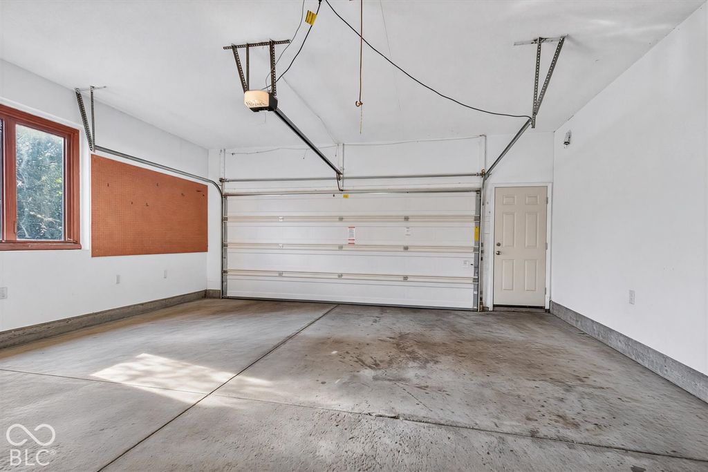 919 Queensbury Drive, Noblesville, IN 46062
