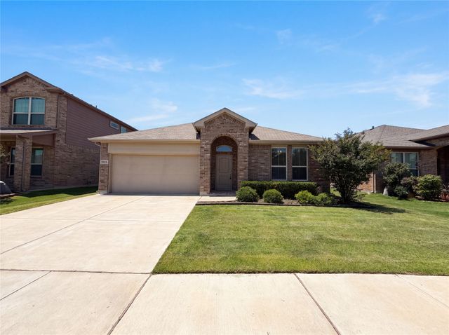 4312 Chicory Court, Denton, TX 76210