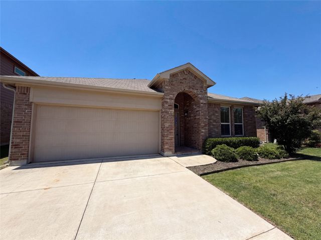 4312 Chicory Court, Denton, TX 76210