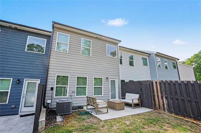 119 Buckingham Lane, Hoschton, GA 30548