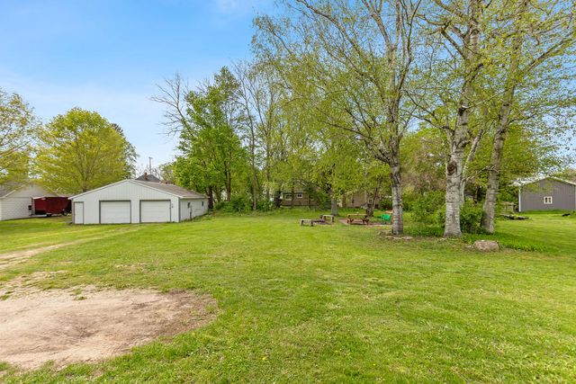 14563 State Street, Marne, MI 49435