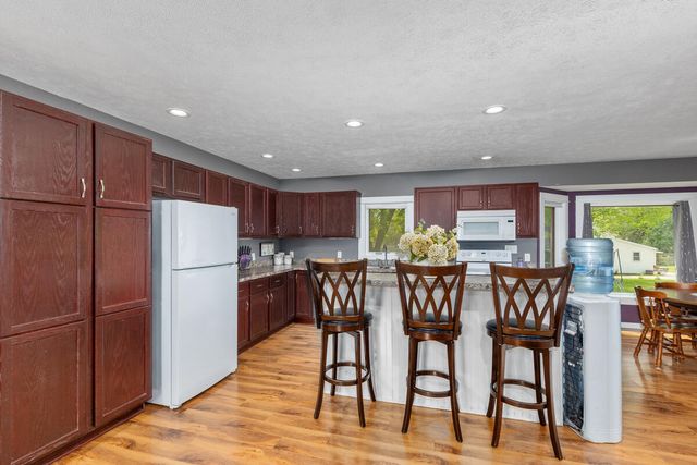 14563 State Street, Marne, MI 49435