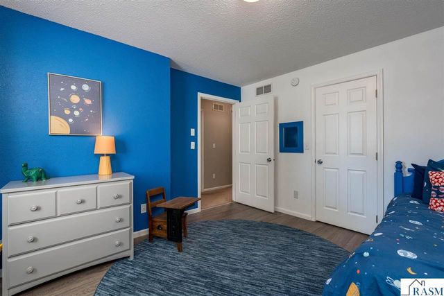150 Oxford Path, Mankato, MN 56001
