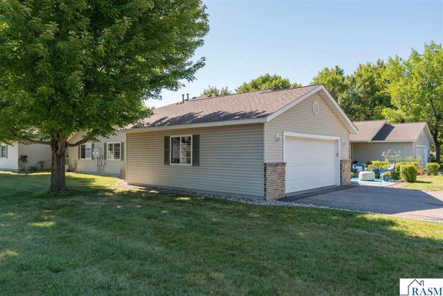 150 Oxford Path, Mankato, MN 56001