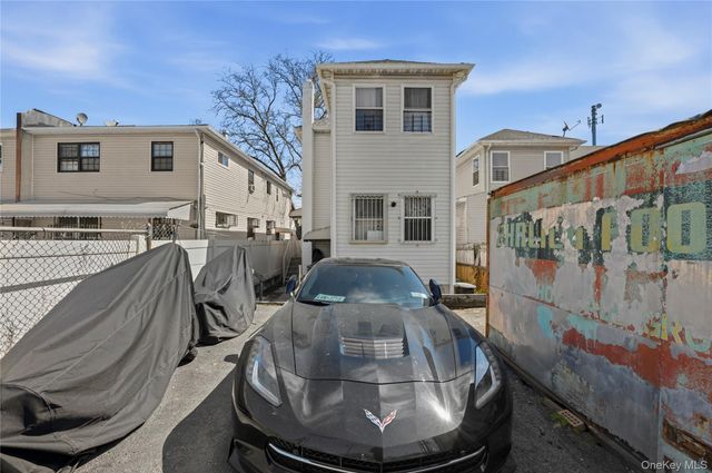 104-60 165th Street, Jamaica, NY 11433