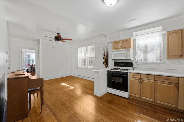 104-60 165th Street, Jamaica, NY 11433