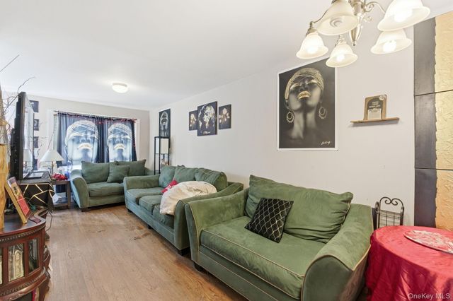 64 Wenliss Terrace, Wappingers Falls, NY 12590