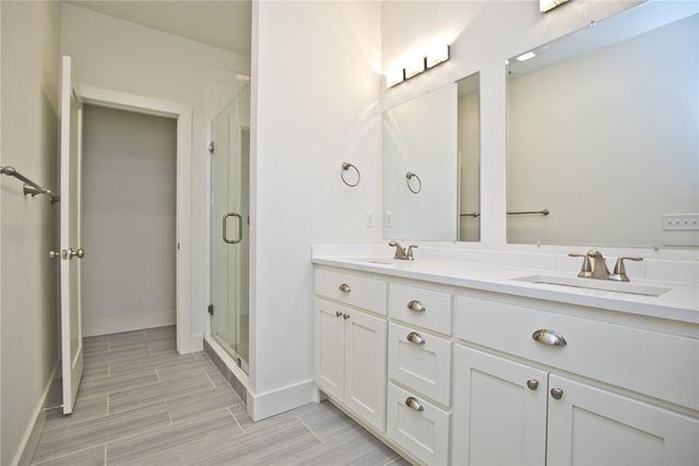 444 B Street, Bentonville, AR 72712