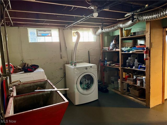 1725 W 12th Street, Lorain, OH 44052