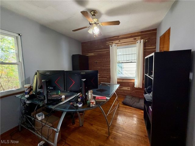 1725 W 12th Street, Lorain, OH 44052