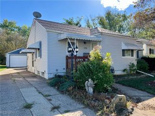1725 W 12th Street, Lorain, OH 44052