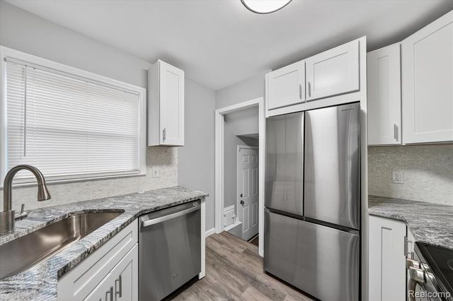 11428 Riverdale, Redford, MI 48239