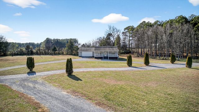 229 Davis Lane Lane, Old Fort, TN 37362