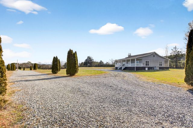 229 Davis Lane Lane, Old Fort, TN 37362
