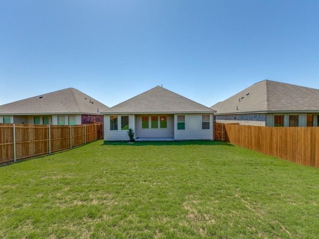 1734 Courage Creek, Crandall, TX 75114
