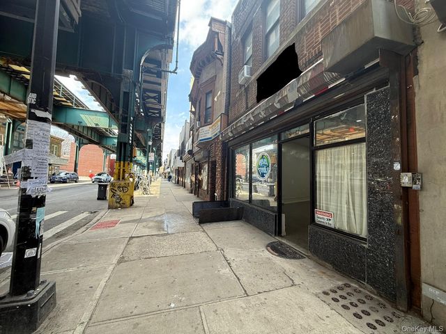10251 Jamaica Avenue, Richmond Hill, NY 11418