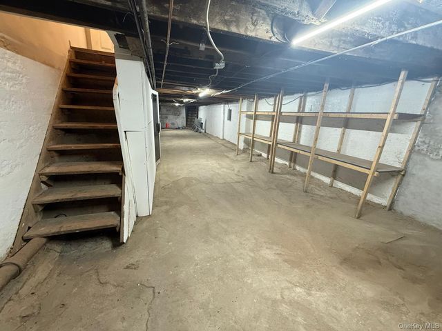 10251 Jamaica Avenue, Richmond Hill, NY 11418