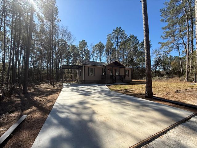 7926 Hawthorne Lane, Plantersville, TX 77363