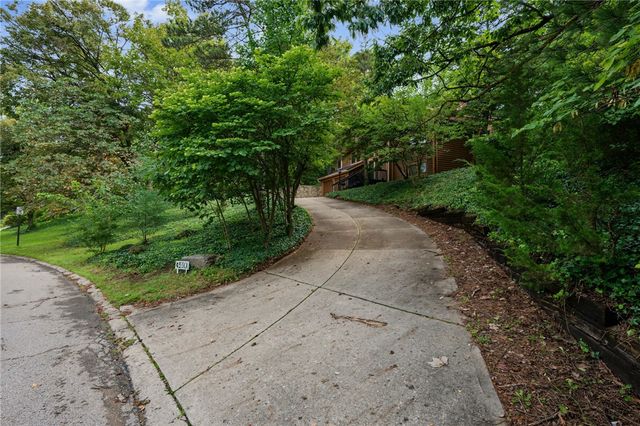 3400 Southdale Drive, Kettering, OH 45409