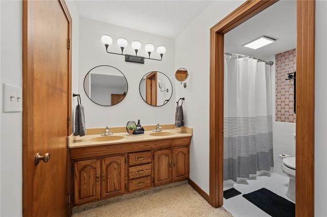 3400 Southdale Drive, Kettering, OH 45409