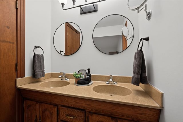 3400 Southdale Drive, Kettering, OH 45409