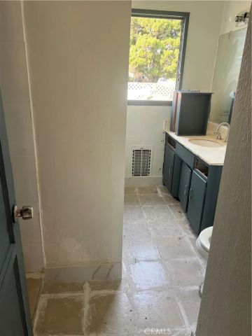1425 S Del Mar, San Gabriel, CA 91776