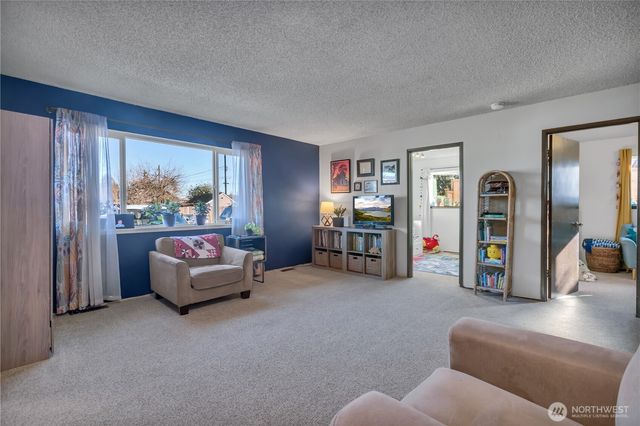 4502 N 30th Street, Tacoma, WA 98407