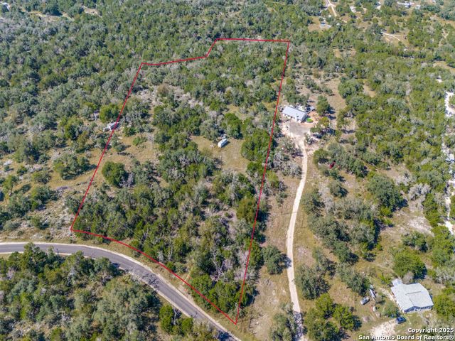 112 Ulmus, Fredericksburg, TX 78624