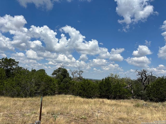 112 Ulmus, Fredericksburg, TX 78624