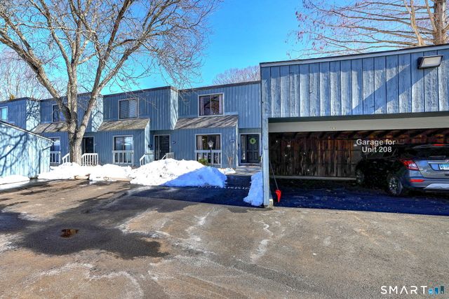 208 Plymouth Colony 208, Branford, CT 06405