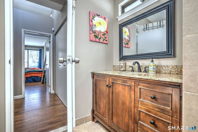 208 Plymouth Colony 208, Branford, CT 06405