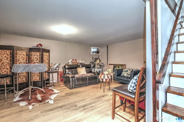 208 Plymouth Colony 208, Branford, CT 06405