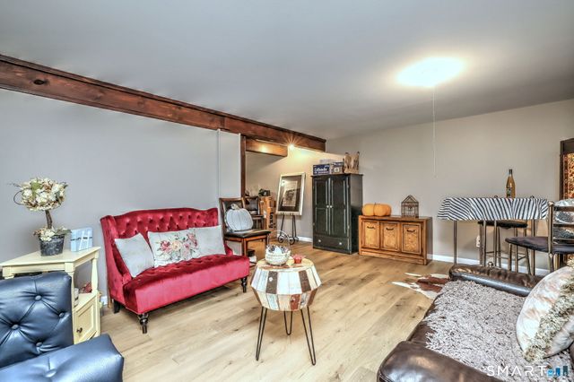 208 Plymouth Colony 208, Branford, CT 06405