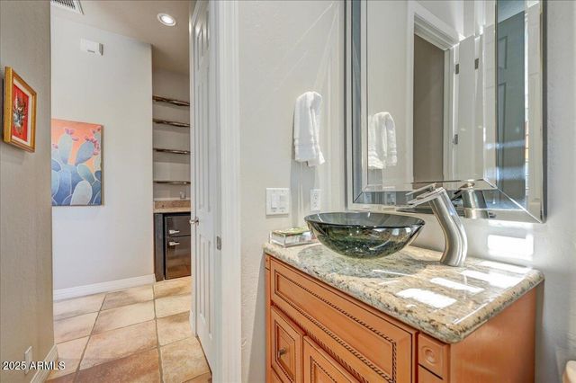 7630 E VISAO Drive, Scottsdale, AZ 85266