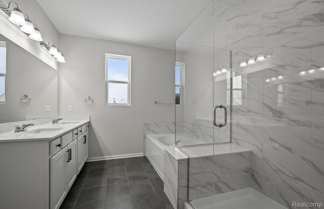 20352 Banbury Court, Macomb Township, MI 48044